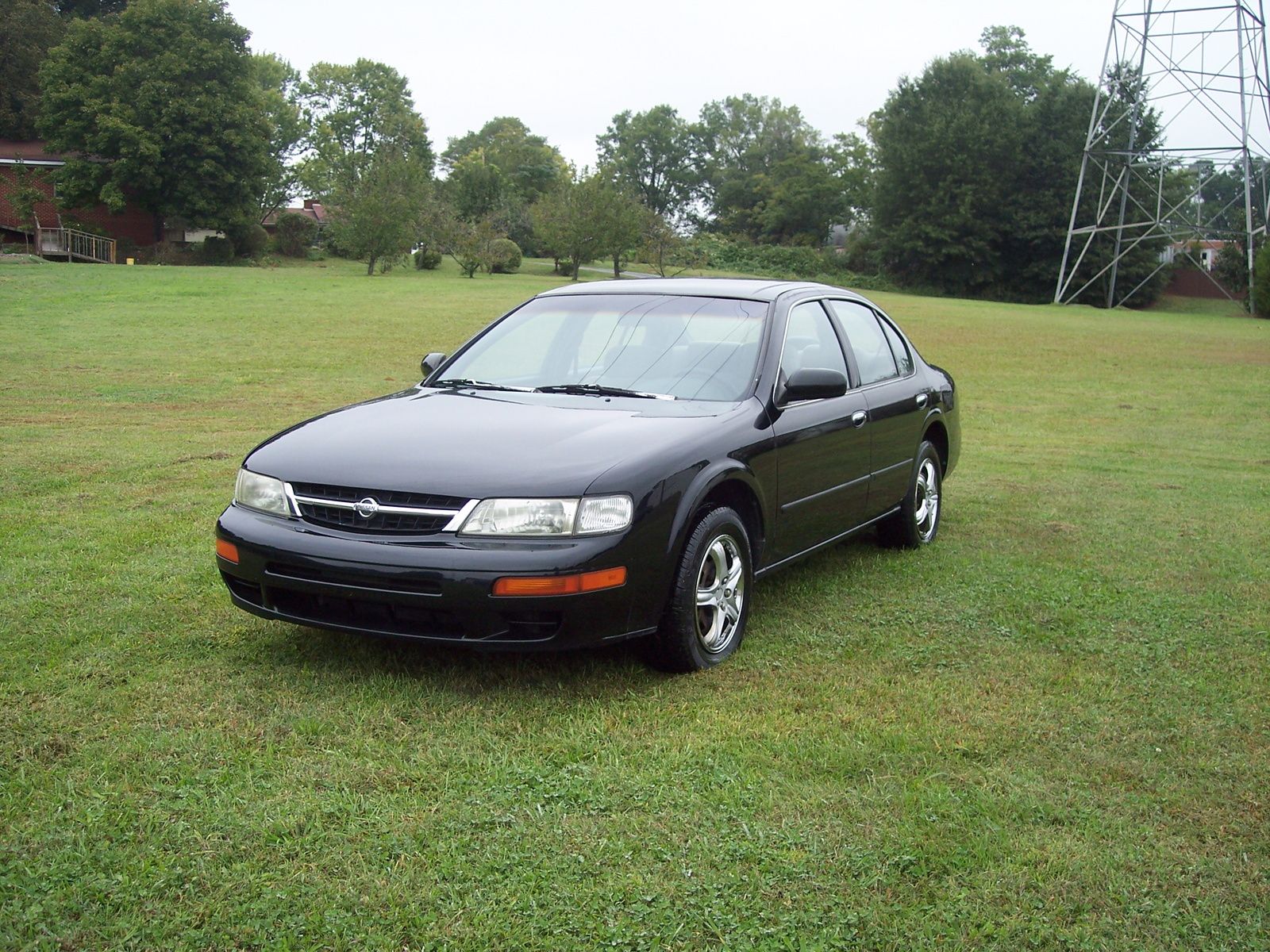 2000 Nissan Maxima GXE 0-60 Times, Top Speed, Specs, Quarter Mile, and ...