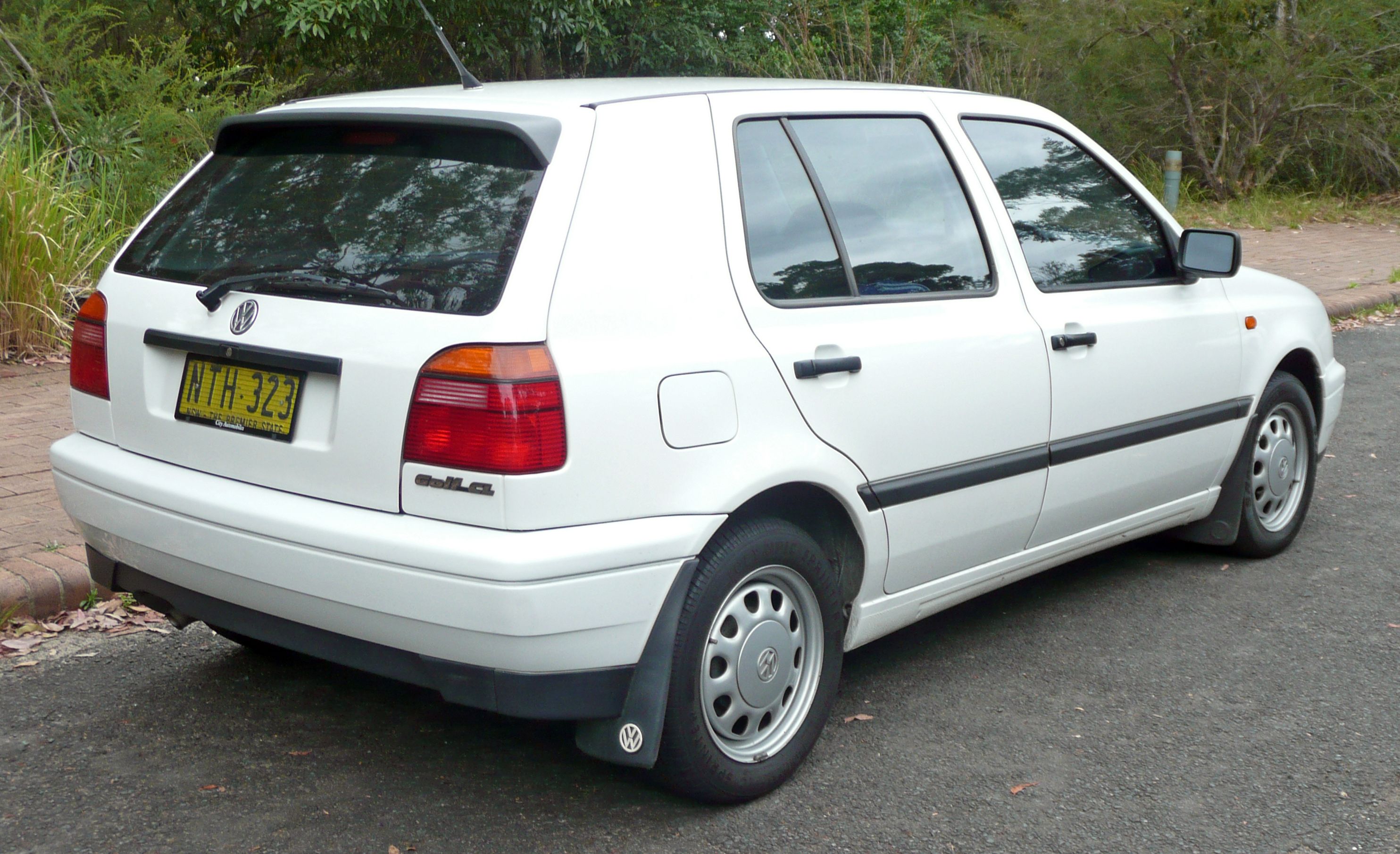 1998 Volkswagen Golf 2-dr GTI VR6 0-60 Times, Top Speed, Specs, Quarter ...