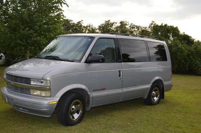 2000 Chevrolet Astro 4wd LT 0-60 Times, Top Speed, Specs, Quarter Mile ...