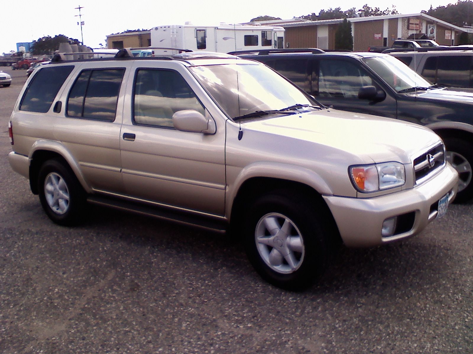 Nissan pathfinder 2002