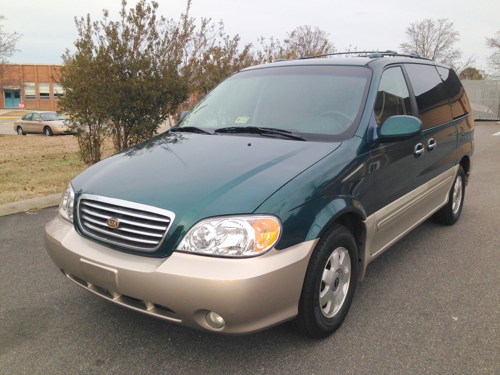 2005 Kia Sedona EX Luxury 060 Times, Top Speed, Specs, Quarter Mile