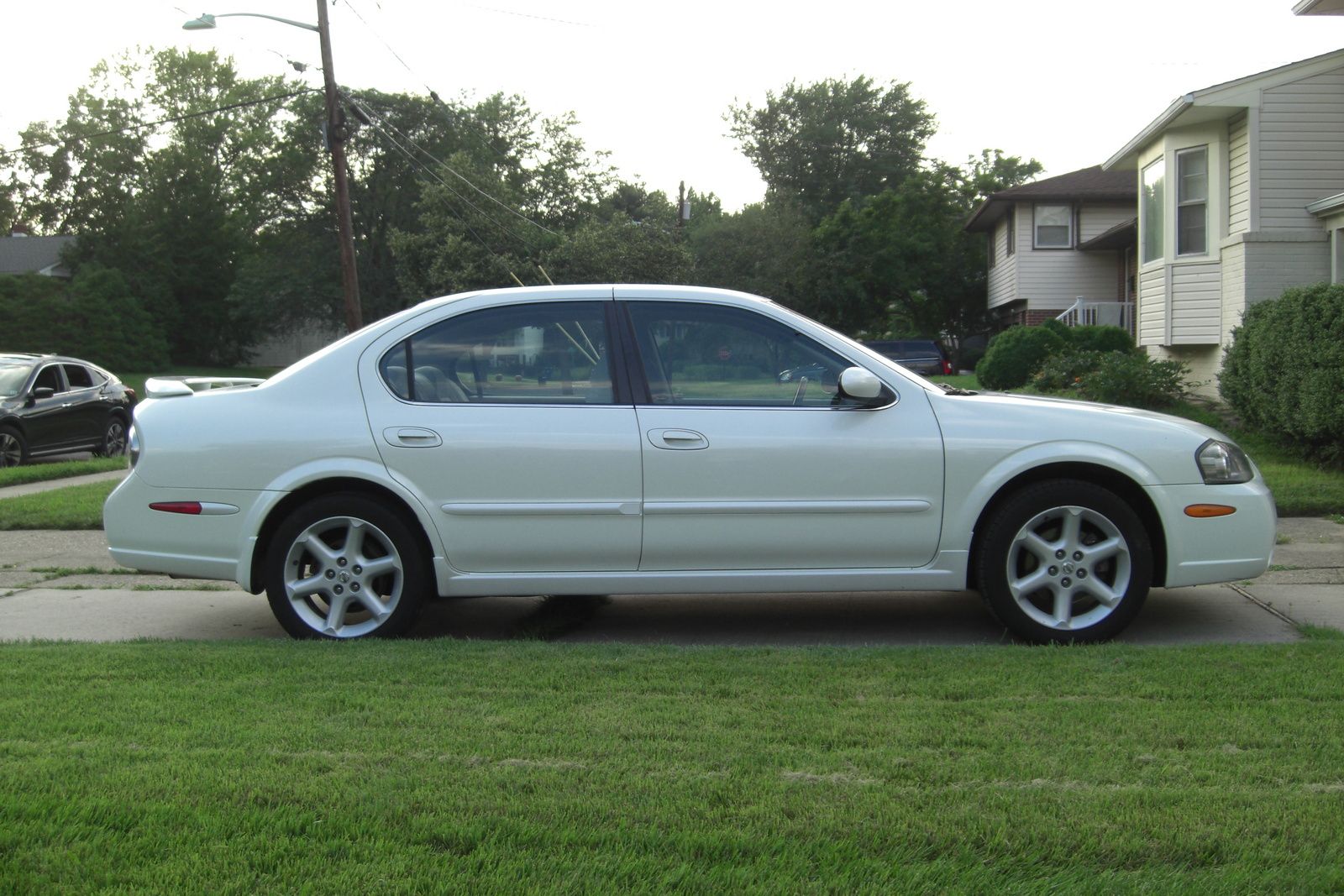 2004 Nissan Maxima SE 5-passenger 0-60 Times, Top Speed, Specs, Quarter ...