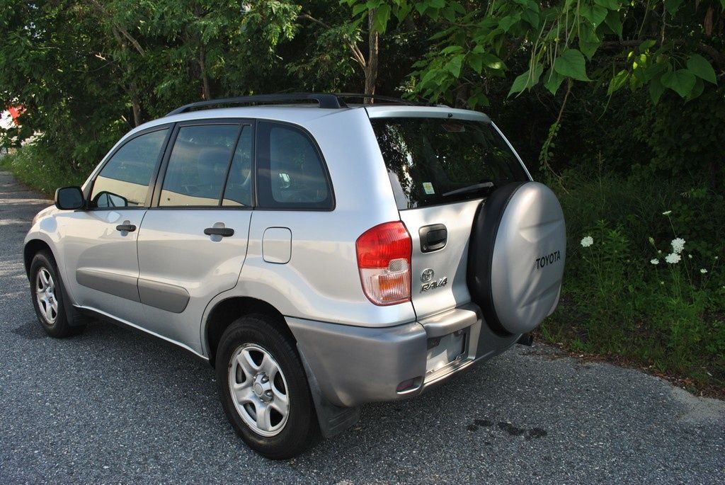 Rav4 2005 года