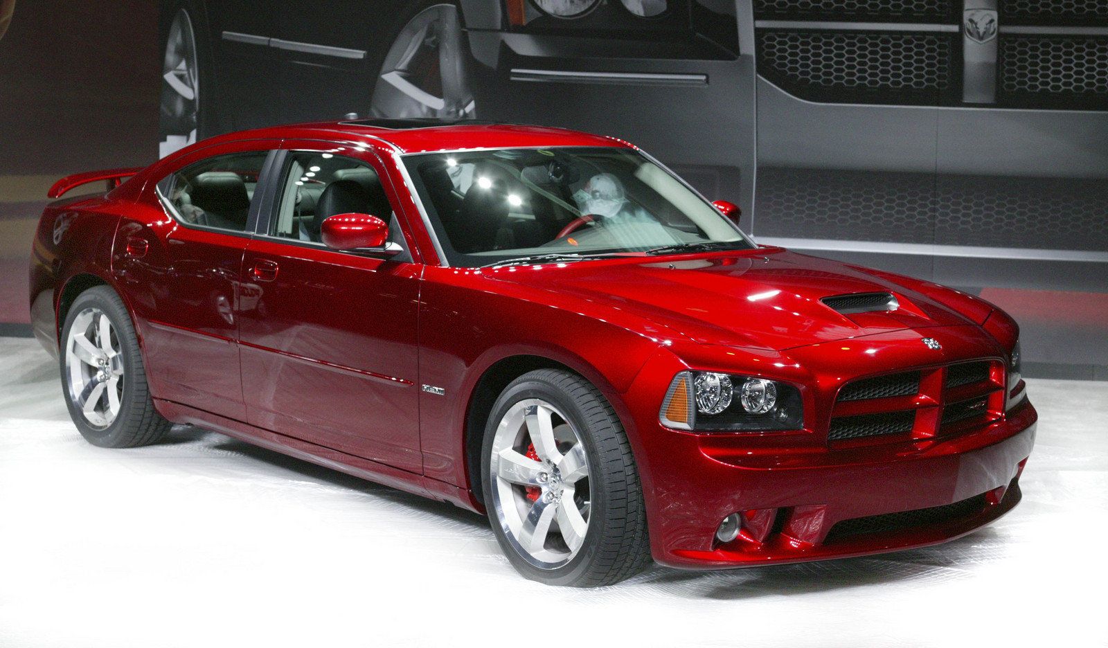 2006 Dodge Charger SXT 0-60 Times, Top Speed, Specs, Quarter Mile, and  Wallpapers - MyCarSpecs United States / USA