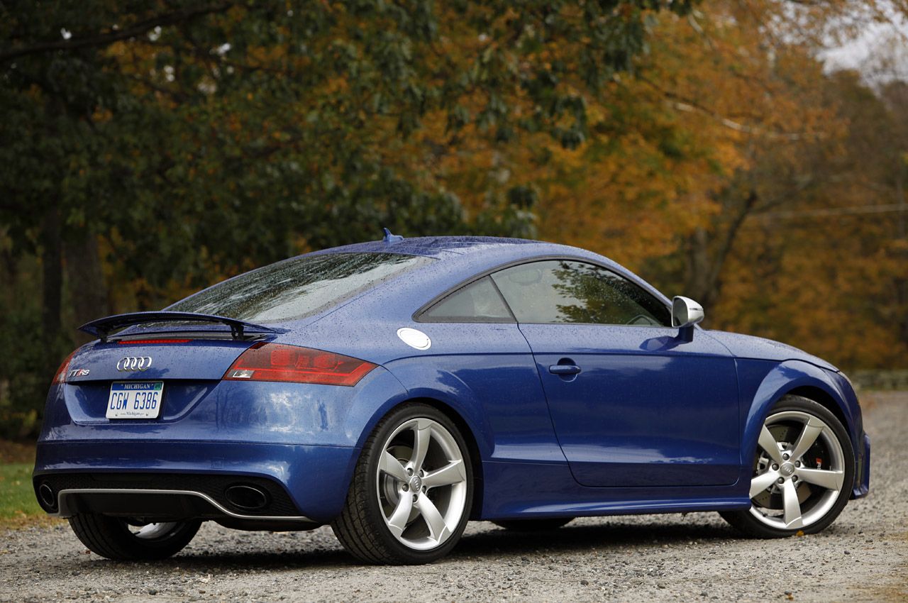 2013-audi-tt-rs-coupe-2-5-tfsi-quattro-0-60-times-top-speed-specs