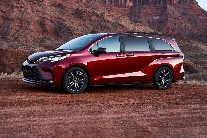 2022 Toyota Sienna 2022 Toyota Sienna LE 8-Passenger 0-60 Times, Top ...