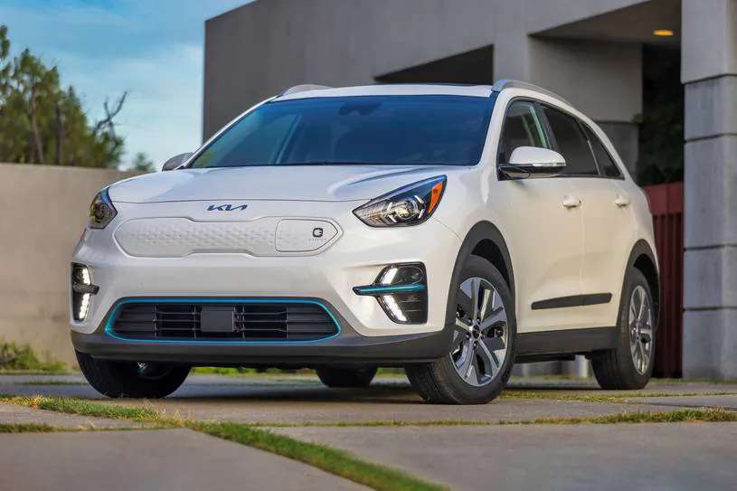 2022 Kia NIRO EV EX 0-60 Times, Top Speed, Specs, Quarter Mile, and ...