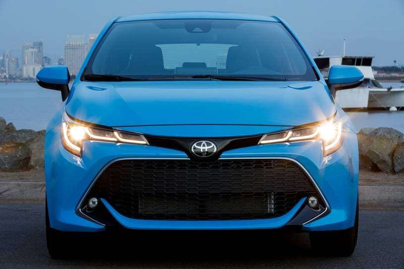 2022 Toyota COROLLA HATCHBACK XSE 060 Times, Top Speed, Specs, Quarter