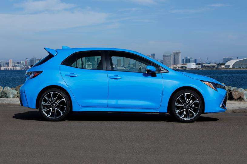 2022 Toyota COROLLA HATCHBACK 2022 Toyota Corolla Hatchback XSE 060