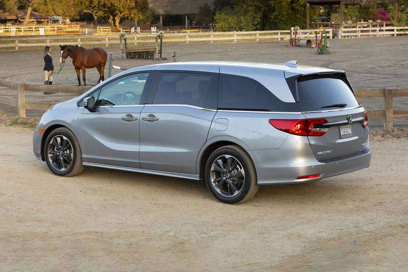 2022 Honda Odyssey LX 060 Times, Top Speed, Specs, Quarter Mile, and