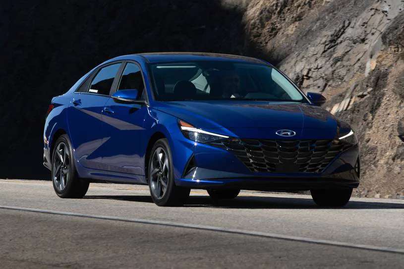 2022 Hyundai Elantra 2022 Hyundai Elantra SEL 0-60 Times, Top Speed ...