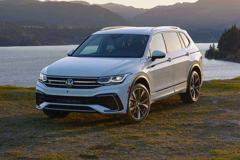 2022 Volkswagen Tiguan 2022 Volkswagen Tiguan SE R-Line Black 0-60 ...