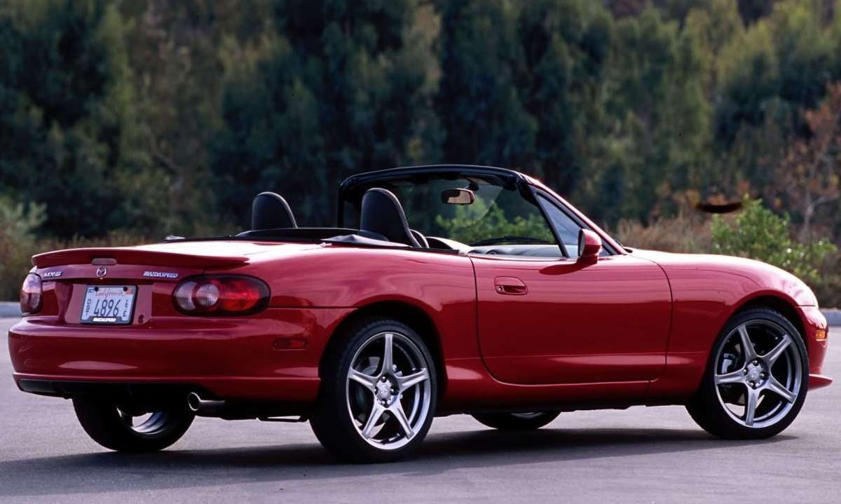 2004 Mazda MX-5 Miata GT 0-60 Times, Top Speed, Specs, Quarter Mile ...